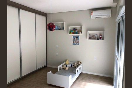 Casa à venda com 4 quartos, 287m² em Swiss Park, Campinas