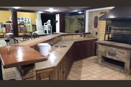 Casa à venda com 590m², 5 quartos e 7 vagas