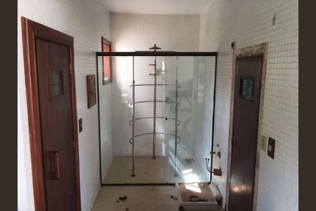 Casa à venda com 590m², 5 quartos e 7 vagas