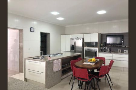 Casa à venda com 5 quartos, 800m² em Loteamento Alphaville Campinas, Campinas