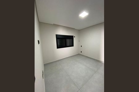 Casa à venda com 3 quartos, 140m² em Jardim Yeda, Campinas