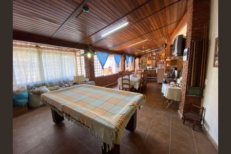 Casa à venda com 4 quartos, 360m² em Chácara da Barra, Campinas