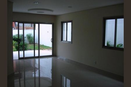 Casa à venda com 3 quartos, 330m² em Swiss Park, Campinas