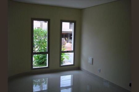 Casa à venda com 3 quartos, 330m² em Swiss Park, Campinas