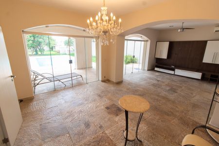 Casa à venda com 443m², 4 quartos e 6 vagasSala de Estar