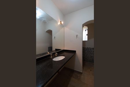 Casa à venda com 443m², 4 quartos e 6 vagasLavabo