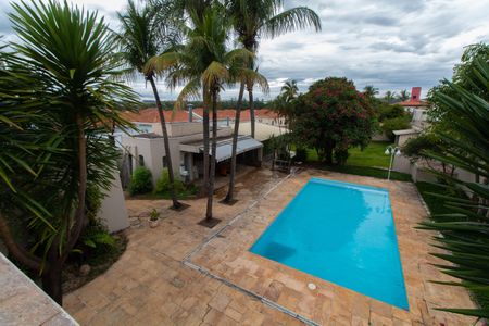 Casa à venda com 443m², 4 quartos e 6 vagasVista Sacada da Suíte