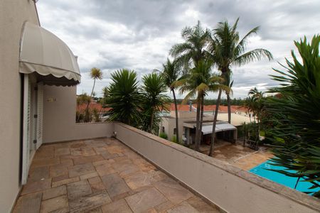 Casa à venda com 443m², 4 quartos e 6 vagasSacada da Suíte