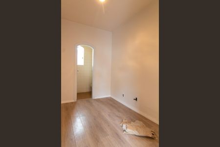 Casa à venda com 443m², 4 quartos e 6 vagasQuarto de Serviço