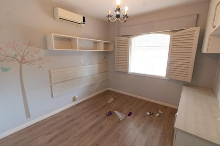 Casa à venda com 443m², 4 quartos e 6 vagasQuarto 1