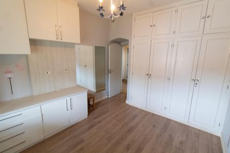 Casa à venda com 443m², 4 quartos e 6 vagasQuarto 1