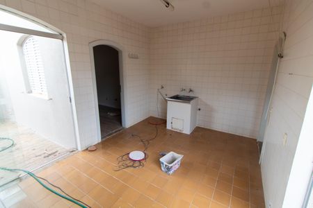 Casa à venda com 443m², 4 quartos e 6 vagasÁrea de Serviço