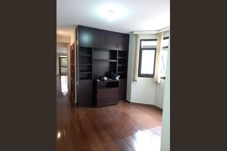 Apartamento à venda com 3 quartos, 198m² em Cambuí, Campinas