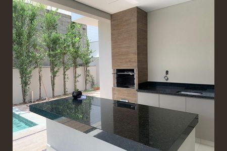 Casa à venda com 3 quartos, 278m² em Swiss Park, Campinas