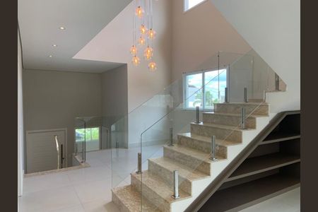 Casa à venda com 3 quartos, 278m² em Swiss Park, Campinas