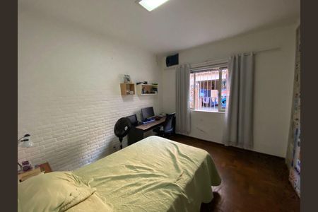 Casa à venda com 4 quartos, 253m² em Cambuí, Campinas