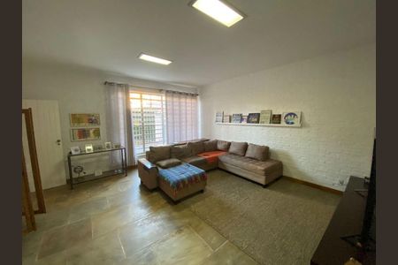 Casa à venda com 4 quartos, 253m² em Cambuí, Campinas