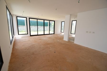 Casa de condomínio à venda com 225m², 3 quartos e 2 vagasSala 1