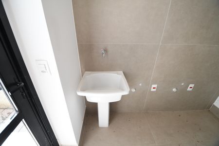 Casa de condomínio à venda com 225m², 3 quartos e 2 vagasÁrea de Serviço