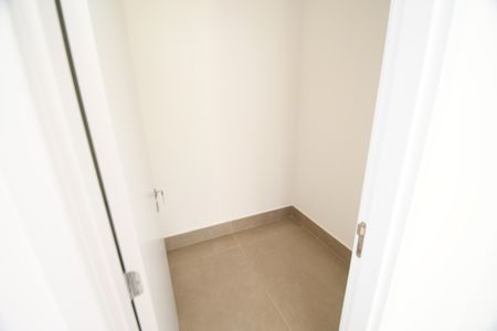 Casa de condomínio à venda com 225m², 3 quartos e 2 vagasCozinha - Despensa