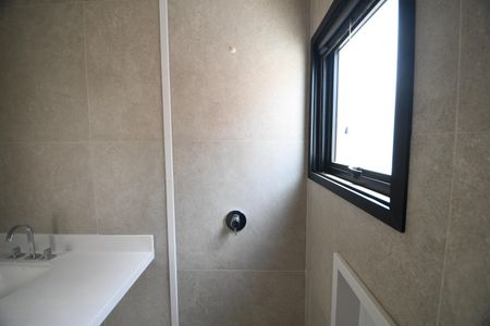 Casa de condomínio à venda com 225m², 3 quartos e 2 vagasBanheiro Suíte 3