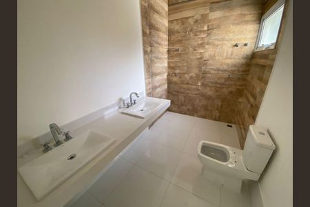 Casa à venda com 3 quartos, 209m² em Gramado, Campinas