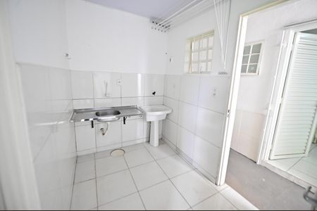Kitnet/Studio para alugar com 1 quarto, 18m² em Setor Aeroporto, Goiânia