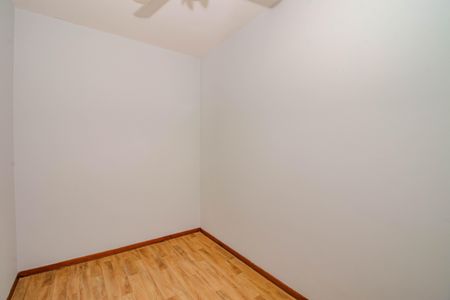 Apartamento à venda com 90m², 2 quartos e 1 vaga Apartamento à venda com 90m², 2 quartos e 1 vagaDependência