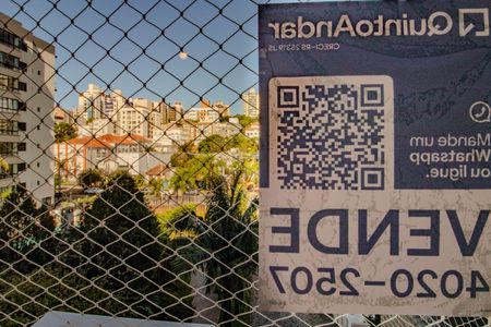 Apartamento à venda com 90m², 2 quartos e 1 vaga Apartamento à venda com 90m², 2 quartos e 1 vagaPlaquinha