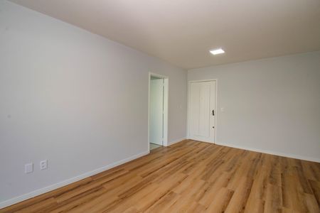 Apartamento à venda com 90m², 2 quartos e 1 vaga Apartamento à venda com 90m², 2 quartos e 1 vagaSala
