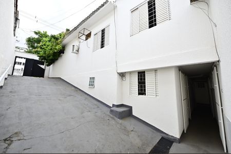 Kitnet/Studio para alugar com 1 quarto, 18m² em Setor Aeroporto, Goiânia