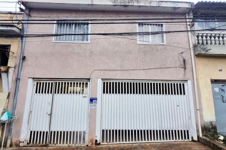 Casa para alugar com 39m², 1 quarto e sem vaga Casa para alugar com 39m², 1 quarto e sem vagaFachada