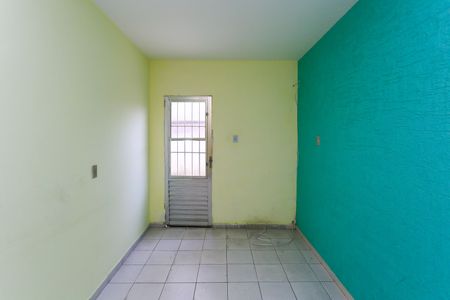 Casa para alugar com 39m², 1 quarto e sem vaga Casa para alugar com 39m², 1 quarto e sem vagaSala