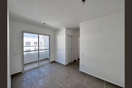 Sala de apartamento para alugar com 2 quartos, 62m² em Recreio dos Bandeirantes, Rio de Janeiro