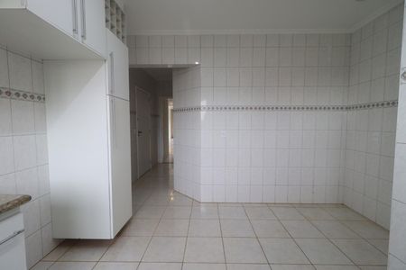 Apartamento para alugar com 128m², 3 quartos e 2 vagasCozinha