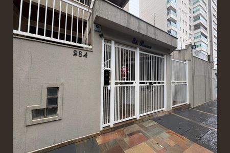 Apartamento para alugar com 128m², 3 quartos e 2 vagasFachada