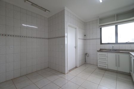 Apartamento para alugar com 128m², 3 quartos e 2 vagasCozinha