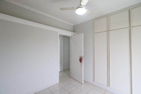 Apartamento para alugar com 128m², 3 quartos e 2 vagasQuarto 2