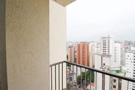 Apartamento à venda com 192m², 4 quartos e 2 vagas Apartamento à venda com 192m², 4 quartos e 2 vagasVaranda do Quarto 3