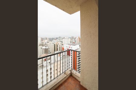 Apartamento à venda com 192m², 4 quartos e 2 vagas Apartamento à venda com 192m², 4 quartos e 2 vagasVaranda do Quarto 2
