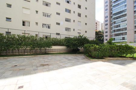 Apartamento à venda com 192m², 4 quartos e 2 vagas Apartamento à venda com 192m², 4 quartos e 2 vagasÁrea comum