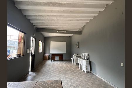 Apartamento à venda com 54m², 2 quartos e 1 vaga Apartamento à venda com 54m², 2 quartos e 1 vagaÁrea comum - Salão de festas