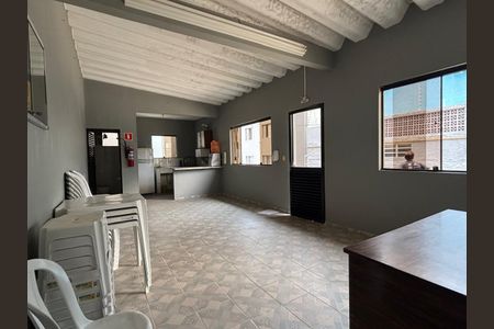 Apartamento à venda com 54m², 2 quartos e 1 vaga Apartamento à venda com 54m², 2 quartos e 1 vagaÁrea comum - Salão de festas