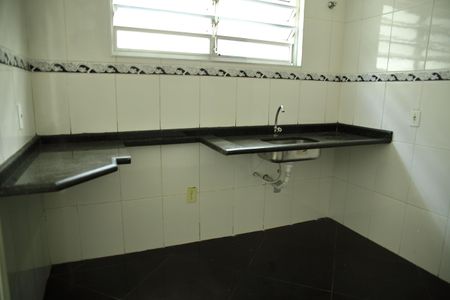 Apartamento à venda com 54m², 2 quartos e 1 vagaCozinha 
