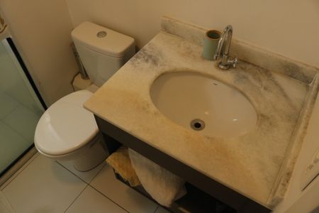 Banheiro de apartamento para alugar com 1 quarto, 24m² em Pompeia, São Paulo