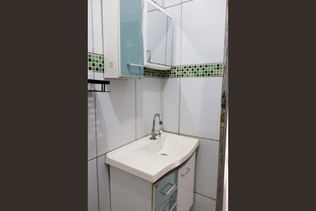 Casa para alugar com 42m², 1 quarto e sem vagaBanheiro