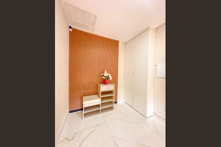 Apartamento para alugar com 200m², 3 quartos e sem vagaHall social