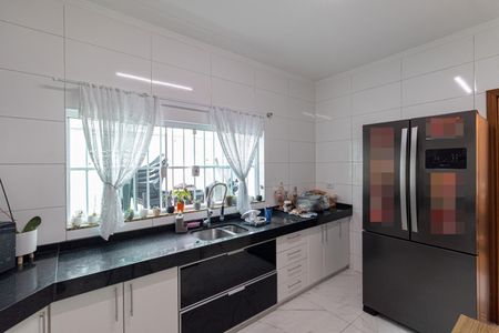Casa à venda com 135m², 3 quartos e 3 vagasCozinha