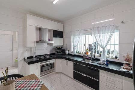 Casa à venda com 135m², 3 quartos e 3 vagasCozinha