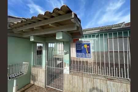 Casa para alugar com 360m², 4 quartos e 2 vagas Casa para alugar com 360m², 4 quartos e 2 vagasFachada